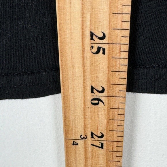 Atlanta Braves 2021 Pennant Chase T Shirt Men Medium Black Red Fantatics Cotton - Picture 7 of 7